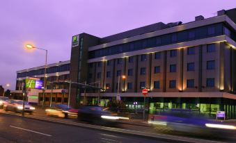 Holiday Inn Express London - Heathrow T5