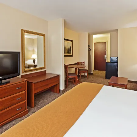 Holiday Inn Express & Suites Brevard