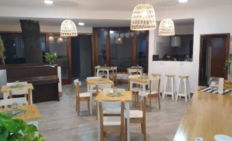 Rio Tigre Hotel - Housity