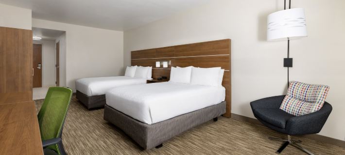 Holiday Inn Express & Suites OAKHURST-YOSEMITE PARK AREA by IHG Hotels in Madera County