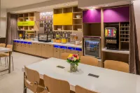 Home2 Suites by Hilton Memphis East Germantown - breakfast