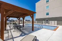 Hawthorn Extended Stay by Wyndham Ardmore - Pool