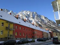 Für Bis zu 6 Personen Hotels near Schloss Leopoldstein