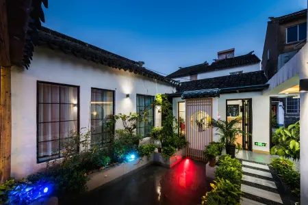 SLOW LIFE INN