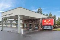 Bend Inn & Suites
