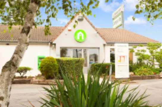 Hôtel Restaurant Campanile Mâcon Chaintré