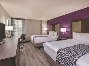 La Quinta Inn & Suites by Wyndham Festus - St. Louis South