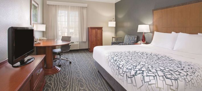 La Quinta Inn & Suites by Wyndham Gallup ギャラップのホテル