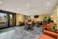 Hibiscus Inn & Suites Hotels in Smithville