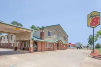 Super 8 by Wyndham Natchitoches Hotel a Natchitoches