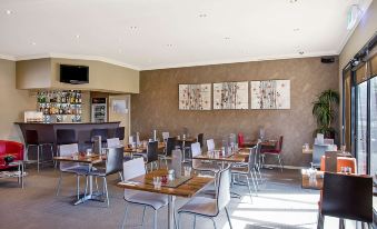 Comfort Inn on Raglan