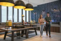 Holiday Inn Express MELBOURNE LITTLE COLLINS by IHG - breakfast