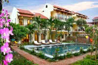Villa Orchid Garden Riverside Hotels in Hoi An