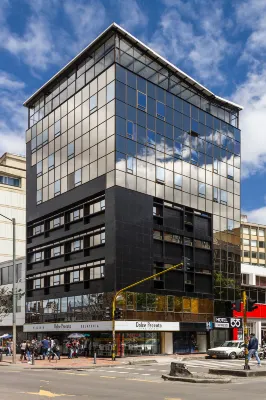 Hotel Express 53 - ที่มีบาร์