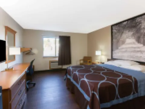 Super 8 by Wyndham Radcliff Ft. Knox Area Hoteles en Radcliff