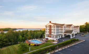 Bluenose Inn - Bar Harbor Hotel