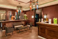 Elite World Van - Bar