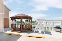 Super 8 by Wyndham Emporia Hotel a Lyon County