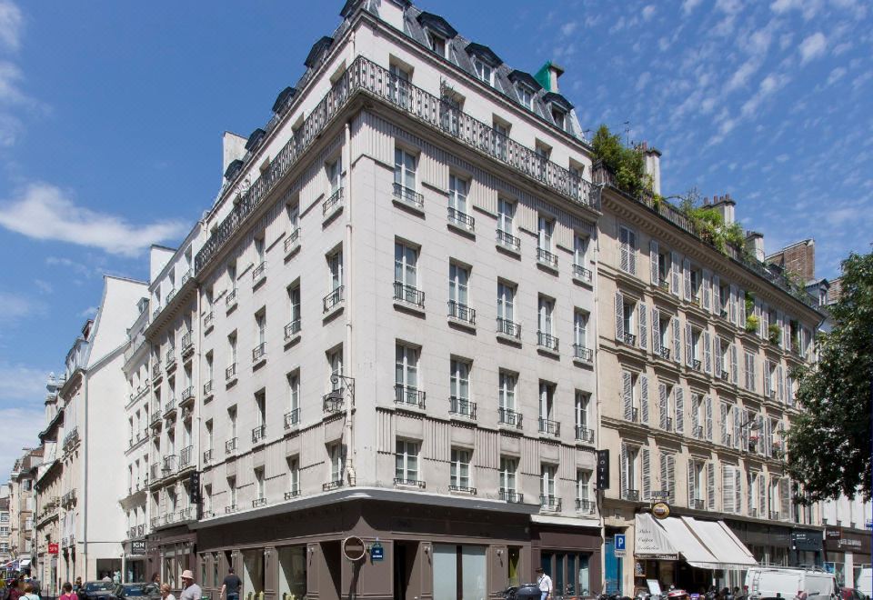 hotel overview picture