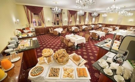 Old Town Bed & Breakfast - Housity