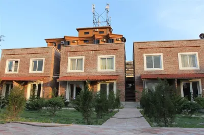 Ngoc Linh Villas Hotels near Bai Dong Beach