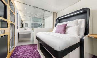 Yotelair London Gatwick Airport