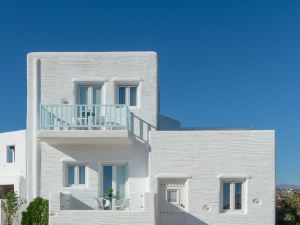 Naxos Island Escape Suites