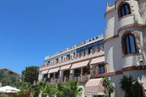 Hotel Costa del Sole | Beach Hotel | Hotel sul Mare con Piscina e Ristorante Hotel a Vaccarizzo-Delfino