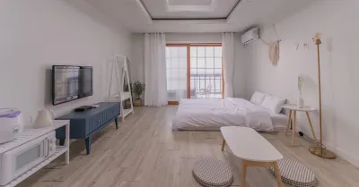 Taean Sentima Pension & Glamping & Caravan Hotels near Taeanhaean National Park