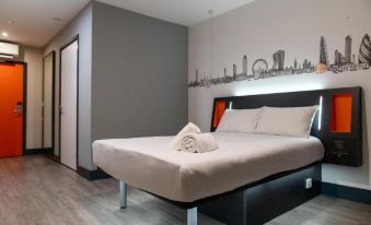 EasyHotel London City Shoreditch