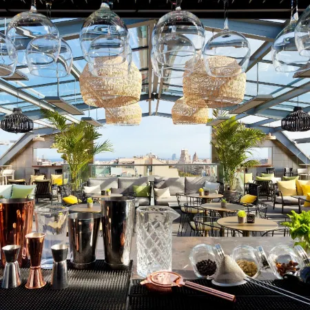 Hotel Royal Passeig de Gracia Отели рядом с достопримечательностью «Дом Каса-Батльо»