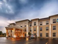 La Quinta Inn & Suites by Wyndham Lackawanna Hotels in West Seneca