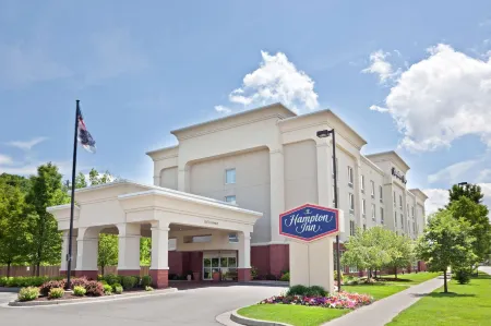 Hampton Inn Ithaca Отели в г. Энфилд
