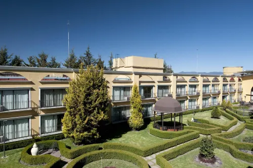 Courtyard Toluca Airport Hotels in Lerma Municipality