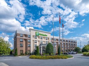 Holiday Inn Greensboro Coliseum