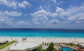 Condos Inside an Ocean Front Hotel Resort