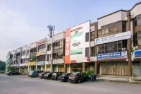 OYO 89842 Hotel 22, Northport Hotel di Pulau Ketam