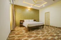 Hotel Royal Suites - parking