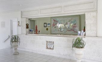 Southern Palms Beach Club
