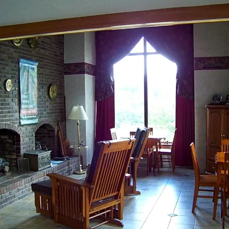 Highland Manor Inn