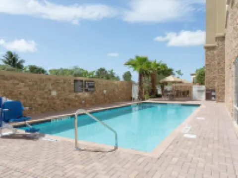 ハンプトン イン フォート ローダーデール ポンパノ ビーチ ポンパノビーチのホテル