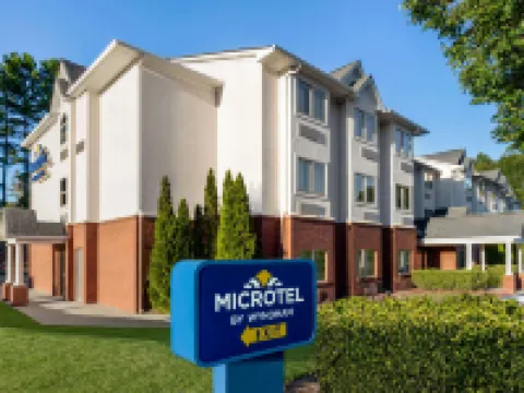 Microtel Inn & Suites by Wyndham Woodstock/Atlanta North Hotéis em Cherokee County