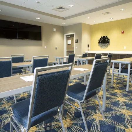 Hampton Inn Decatur Southeast