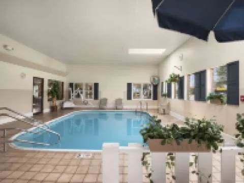 Days Inn by Wyndham Oglesby/ Starved Rock Hotels in Oglesby