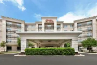 Hampton Inn & Suites Washington-Dulles International Airport - 2-Star