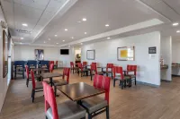 Comfort Inn & Suites Bennett - Parkering