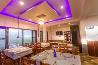 Heryk Hillview Hotel