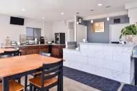 Americas Best Value Inn and Suites Flagstaff - breakfast