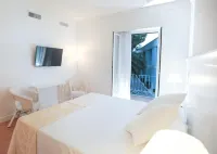 Balneario de Leana Hotels in 