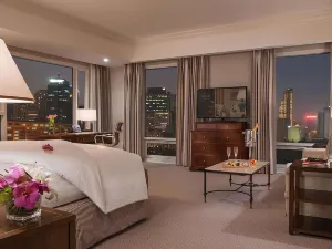 Discovery Primea, Manila